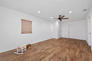 10720 Royal Forest Dr, Conroe, TX 77303 - Photo 19