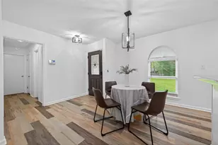 10720 Royal Forest Dr, Conroe, TX 77303 - Photo 3