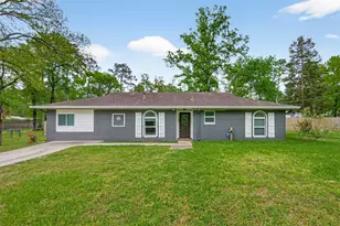 10720 Royal Forest Dr, Conroe, TX 77303 - Photo 1