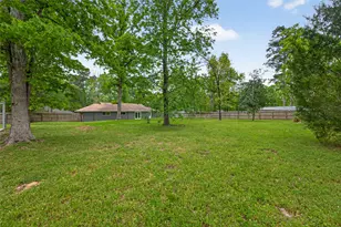 10720 Royal Forest Dr, Conroe, TX 77303 - Photo 23