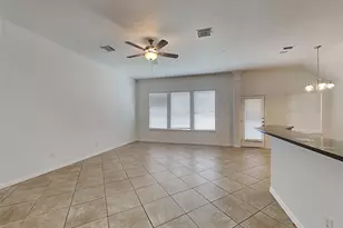 2914 Crescent Oaks Park Ln, Spring, TX 77386 - Photo 5