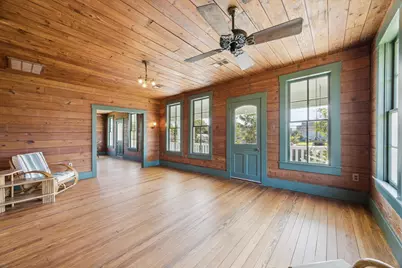 618 Bayridge Road, La Porte, TX 77571 - Photo 11