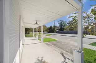 618 Bayridge Rd, La Porte, TX 77571 - Photo 9
