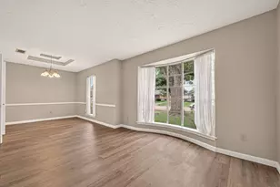 1519 Hitherfield Dr, Sugar Land, TX 77498 - Photo 17