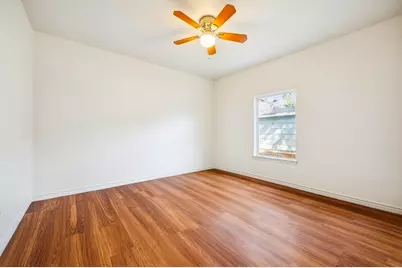 7933 Elwood Street, Houston, TX 77012 - Photo 15