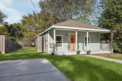 7933 Elwood Street, Houston, TX 77012 - Photo 3