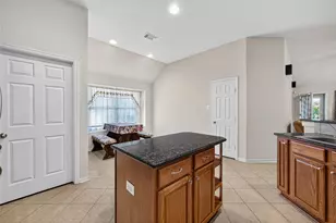 12626 Cannonwood Ln, Houston, TX 77070 - Photo 17