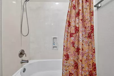 12626 Cannonwood Lane, Houston, TX 77070 - Photo 35