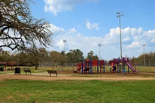 734 12th 1/2 St, Houston, TX 77008 - Photo 17