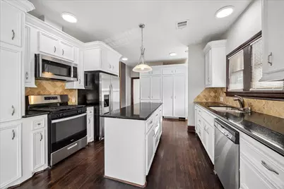 734 12th 1/2 Street #A, Houston, TX 77008 - Photo 7
