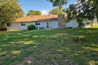 422 Navajo Trail, Gainesville, TX 76240 - Photo 7