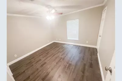 113 Varsity Drive, Huntsville, TX 77340 - Photo 13