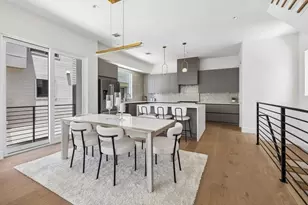 729 W 21st St, Houston, TX 77008 - Photo 17