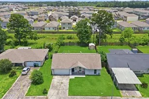 10130 Woodwick St, Houston, TX 77016 - Photo 35