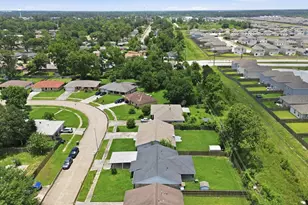 10130 Woodwick St, Houston, TX 77016 - Photo 39