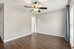 10130 Woodwick St, Houston, TX 77016 - Photo 27
