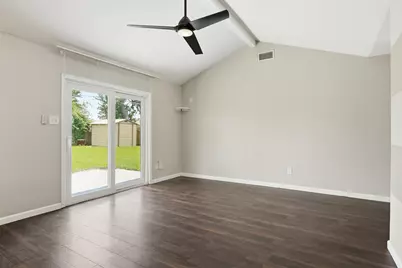 10130 Woodwick Street, Houston, TX 77016 - Photo 11