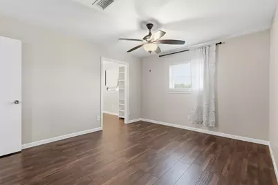 10130 Woodwick Street, Houston, TX 77016 - Photo 21