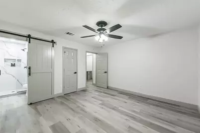 1805 Sleepy Creek Way, Pearland, TX 77581 - Photo 19