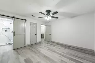 1805 Sleepy Creek Way, Pearland, TX 77581 - Photo 19