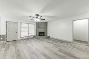 1805 Sleepy Creek Way, Pearland, TX 77581 - Photo 3