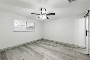 1805 Sleepy Creek Way, Pearland, TX 77581 - Photo 17