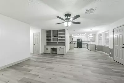 1805 Sleepy Creek Way, Pearland, TX 77581 - Photo 5