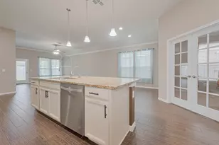 5327 Silver Ledge Dr, Katy, TX 77493 - Photo 7