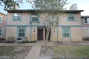 720 Memorial Mews St, Houston, TX 77079 - Photo 1