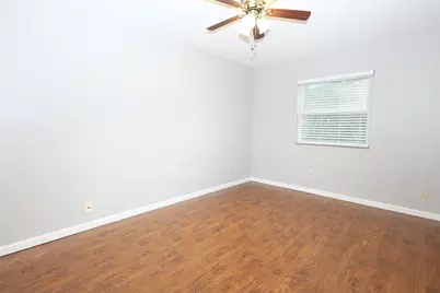720 Memorial Mews Street #B, Houston, TX 77079 - Photo 9