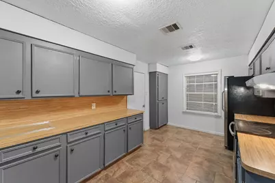 11301 O Donnell Drive, Houston, TX 77076 - Photo 7