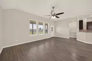 207 White Wing Ln, Sealy, TX 77474 - Photo 9