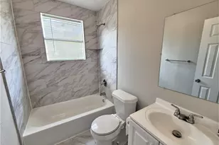 10329 Wicklowe St, Houston, TX 77016 - Photo 9