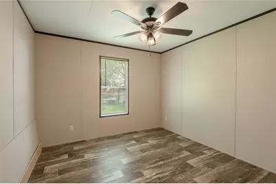 3011 Simmons Street, Huntsville, TX 77320 - Photo 19