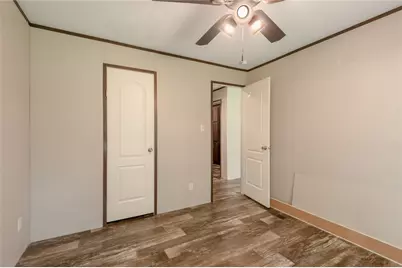 3011 Simmons Street, Huntsville, TX 77320 - Photo 21