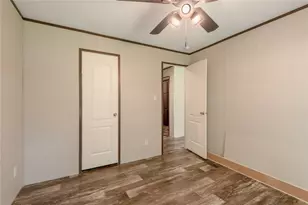 3011 Simmons St, Huntsville, TX 77320 - Photo 21