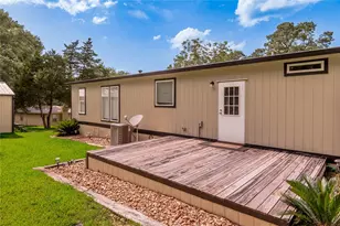3011 Simmons St, Huntsville, TX 77320 - Photo 33