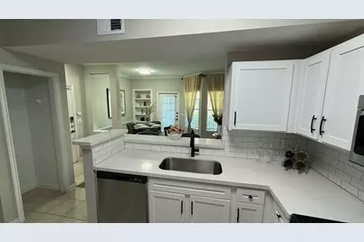 15000 W Airport Boulevard #B2, Sugar Land, TX 77498 - Photo 19