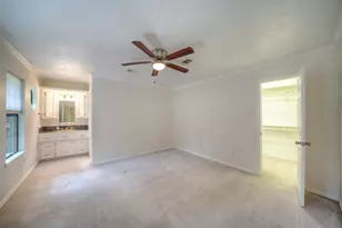 9 Oldstream Ct, The Woodlands, TX 77381 - Photo 15