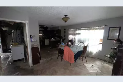 1111 Avenue B, Sweeny, TX 77480 - Photo 7