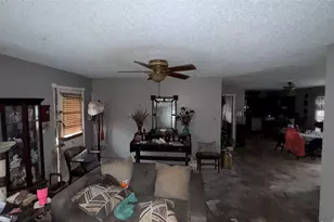 1111 Avenue B, Sweeny, TX 77480 - Photo 5