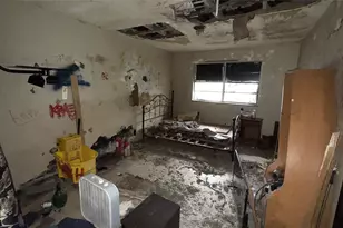 1111 Avenue B, Sweeny, TX 77480 - Photo 9