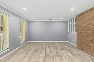 2519 Williams Grant St, Sugar Land, TX 77479 - Photo 9