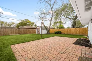 5719 Cerritos Dr, Houston, TX 77035 - Photo 25