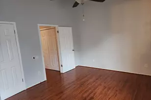 11710 Southlake Dr, Houston, TX 77077 - Photo 5