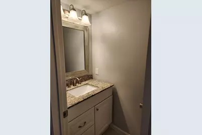 11710 Southlake Drive #6, Houston, TX 77077 - Photo 13
