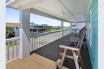 930 Eastview, Crystal Beach, TX 77650 - Photo 29