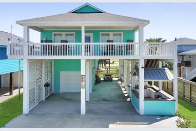 930 Eastview, Crystal Beach, TX 77650 - Photo 3