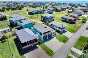 930 Eastview, Crystal Beach, TX 77650 - Photo 37