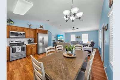 930 Eastview, Crystal Beach, TX 77650 - Photo 5